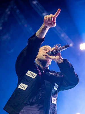 Kontra Ks KI-Familie – laut.de – Seite 19/25