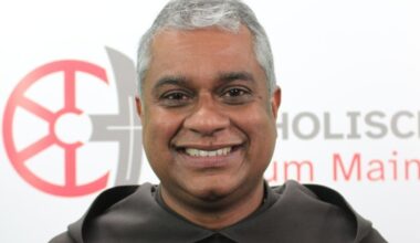 Gebürtiger Inder wird als erster Nichteuropäer Bischof in Deutschland