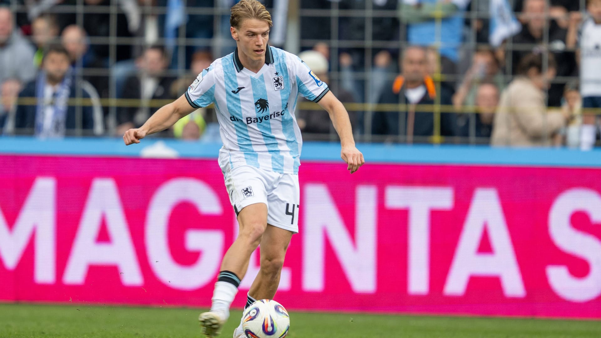 Außenverteidiger Clemens Lippmann (Archivbild):