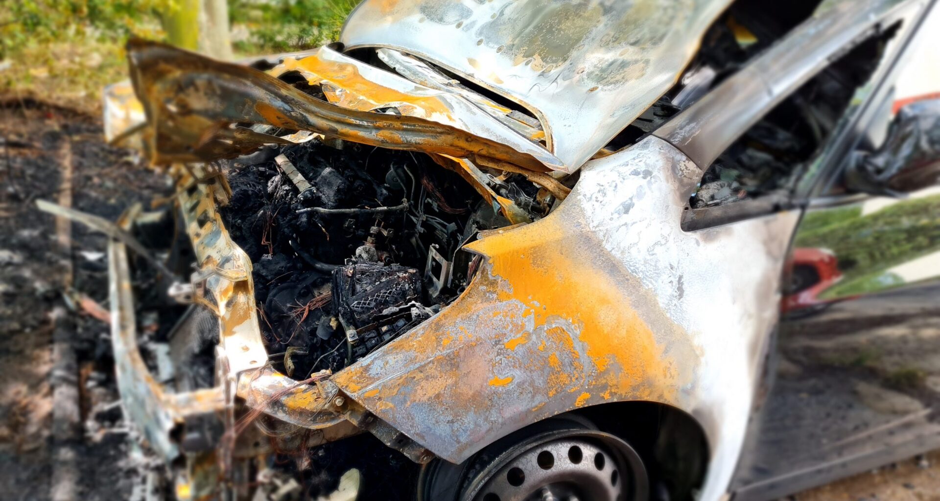 Zwei Autos in der Silberhöhe ausgebrannt