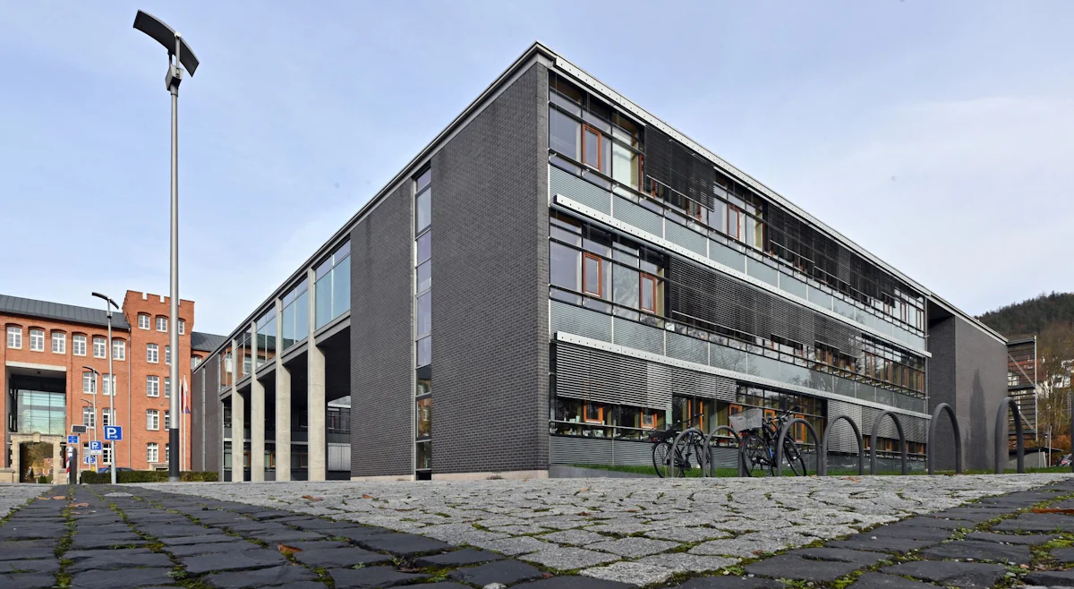 Beamtenbesoldung - Besoldungsgesetz Fall für Bundesverfassungsgericht - Panorama