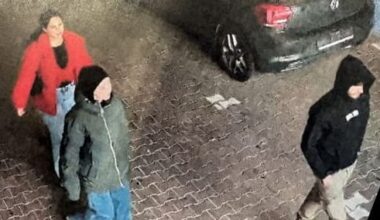 Fahndung in NRW: Polizei sucht Gruppe, die Mann verprügelte und ausraubte | Regional