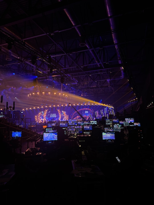 BUNTE.de darf hinter die Kulissen der "Giovanni Zarrella Show" schauen