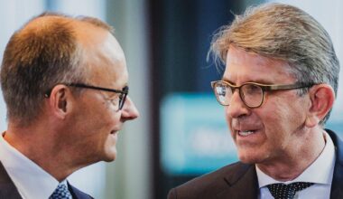 Friedrich Merz stärkt Weimer: Kritik haltlos! | Politik