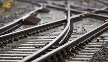 Bahnverkehr auf wichtigen Strecken in Sachsen massiv gestört