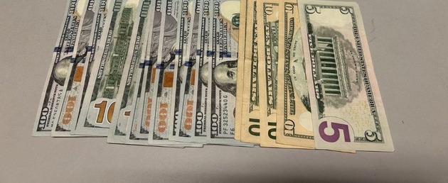 ZOLL-H: ZOLL stellt in Bremen illegale Schusswaffen sicher/Verdacht des illegalen ...