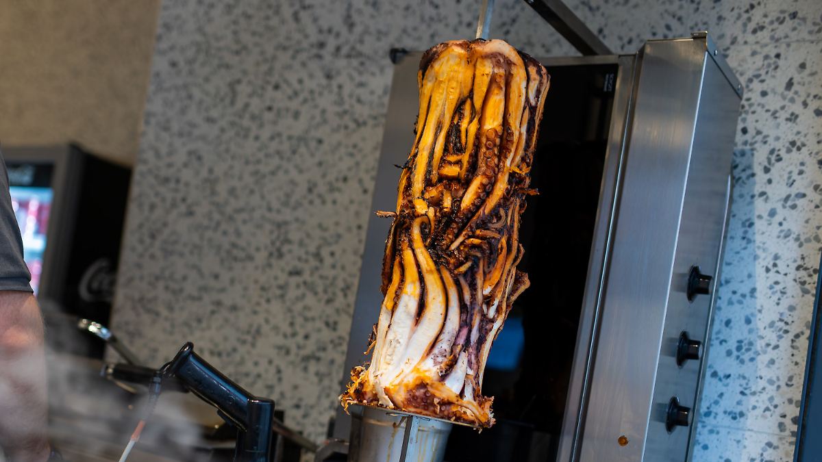 Tentakel am Spieß: In Karlsruhe gibt es jetzt "Oktopus-Döner"