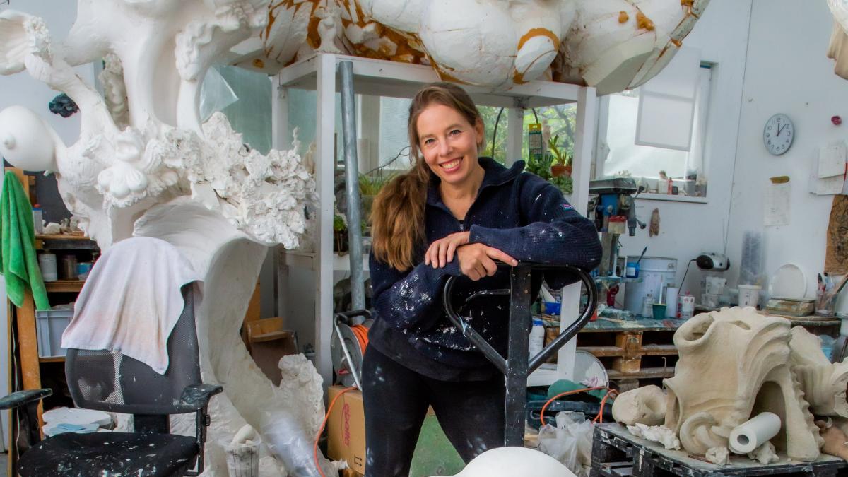 Bildhauerin Miriam Lenk aus Bodman spricht über ihren Beruf