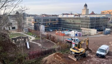 Blick auf die Baustelle der neuen Grundschule im Stadtzentrum von Halle
