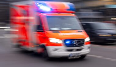 Berlin: Jugendlicher (17) randaliert im Krankenhaus, 2 Polizisten verletzt | Regional