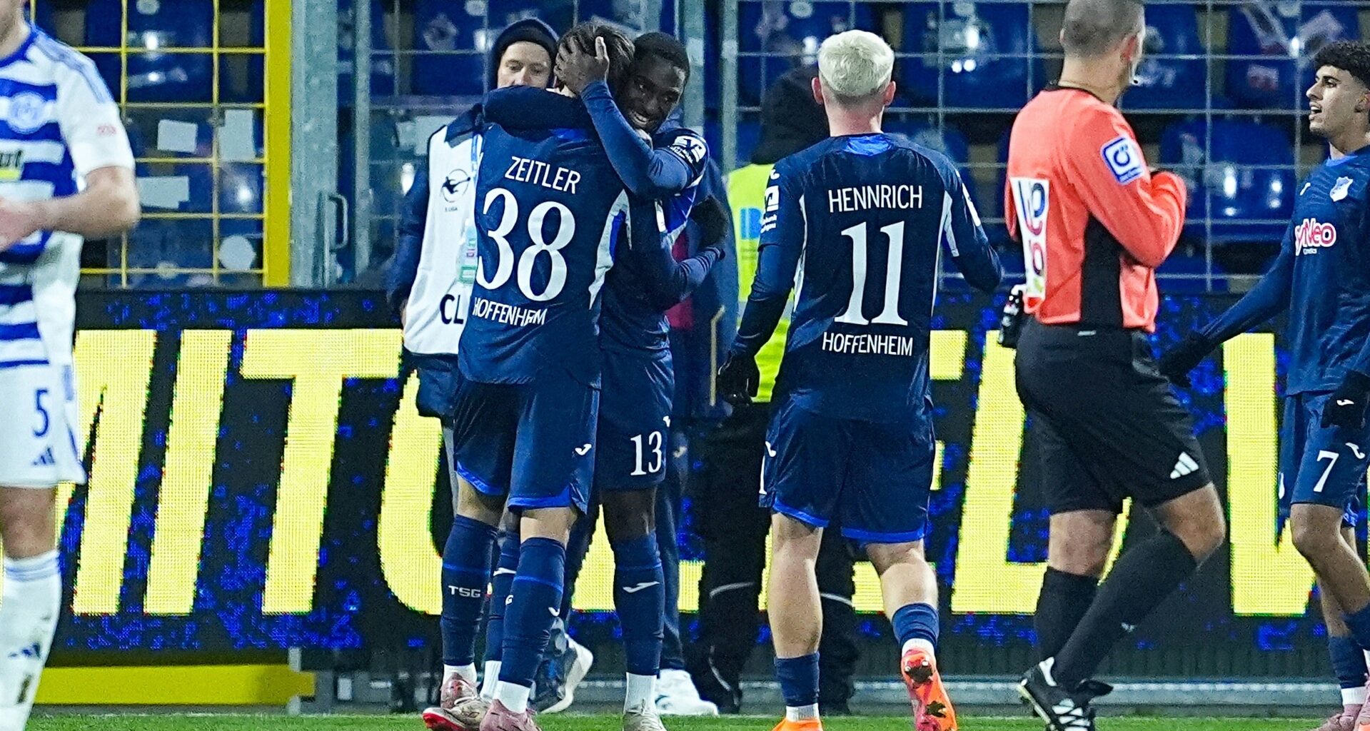 MSV Duisburg bangt um Tabellenführung