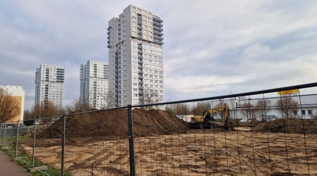 Das ist die Baustelle der neuen Moschee in Neustadt.