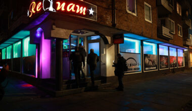 Razzia in Hamburg: Polizei stürmt Shisha-Bars | Regional