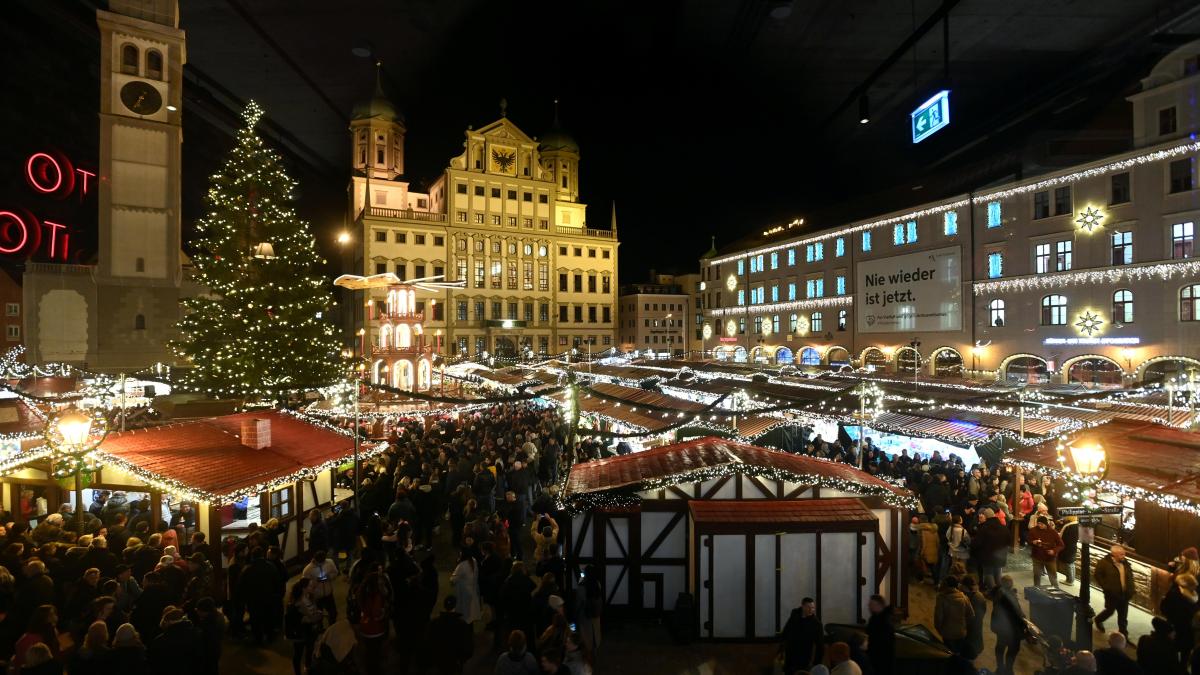 Diese Weihnachtsmärkte 2025 in Augsburg, Neu-Ulm und Günzburg haben nach 20 Uhr noch geöffnet