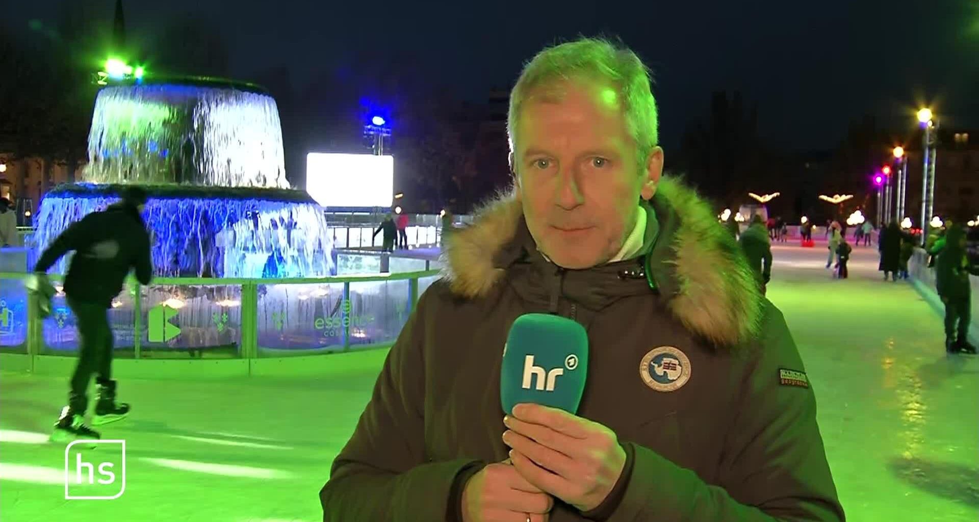 Weihnachtsmarkt startet in Wiesbaden - Video