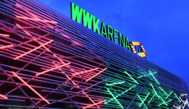 Darum leuchtet die WWK-Arena des FC Augsburg heute orange