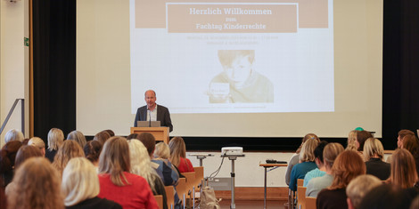 cropped-1764326346-2025-11-24-fachtag-kinderrechte_jp