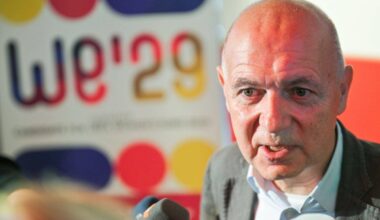 Frankfurt/Main | DFB-Präsident will Bewerbung für Männer-WM prüfen