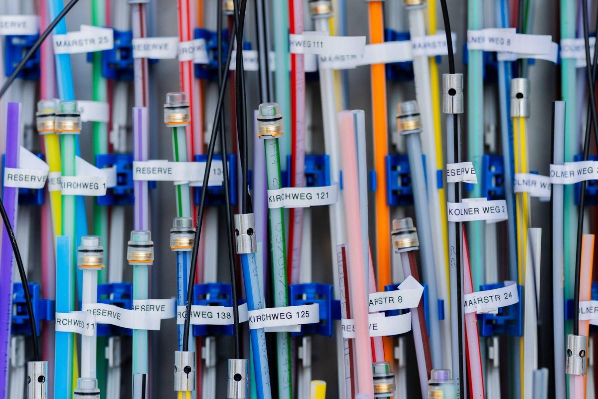 Bonn | Telekom verdient nicht genug Geld mit Glasfaser-Internet