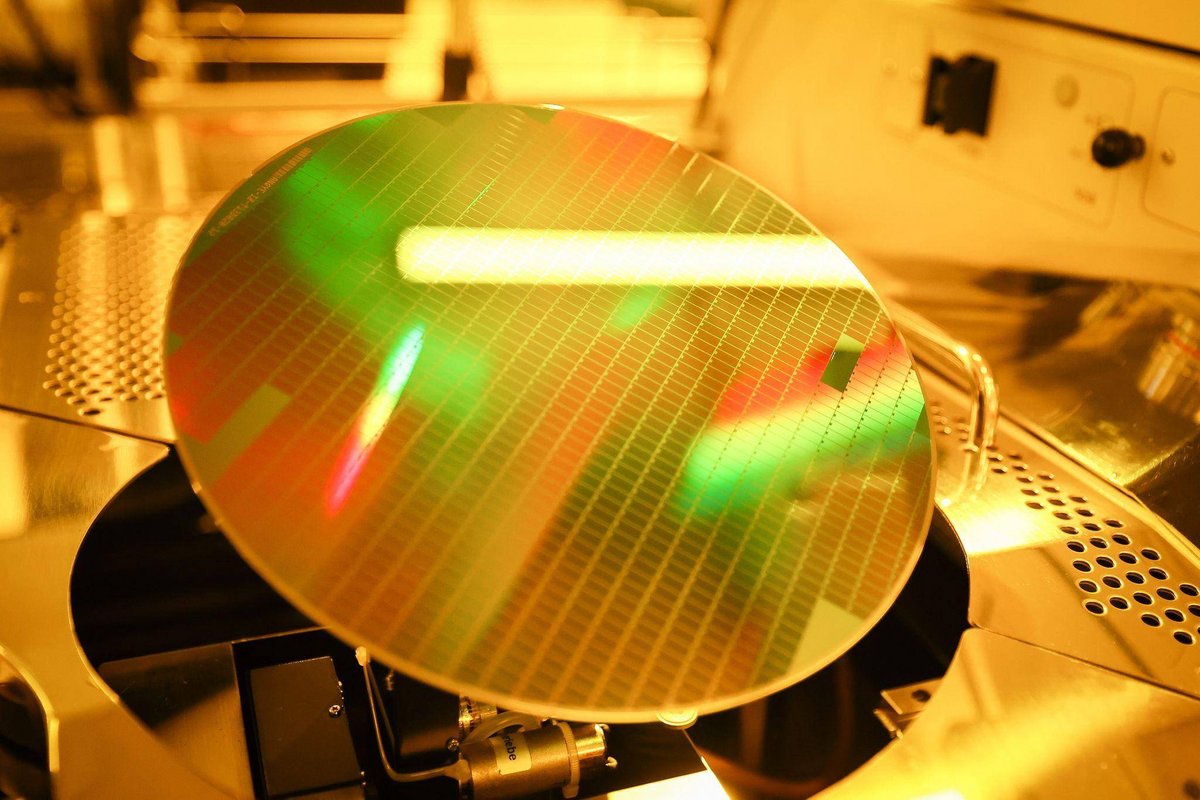 Berlin | Umfrage: Firmen sehen große Tech-Abhängigkeit vom Ausland