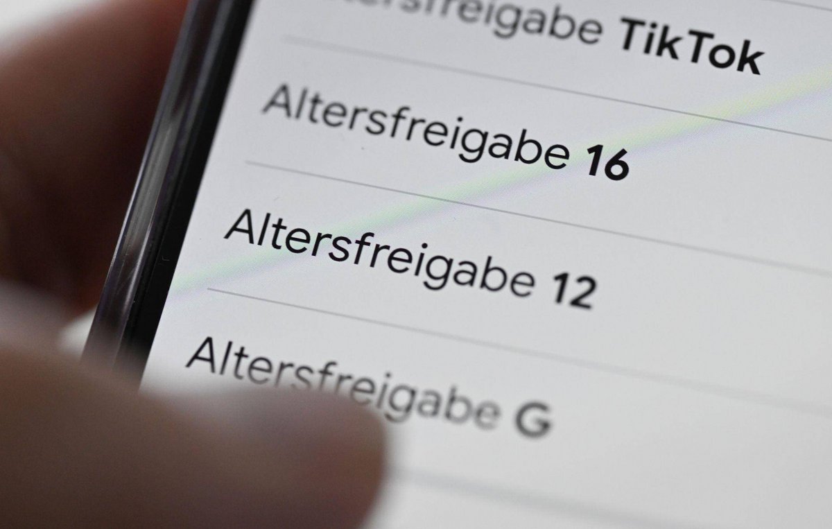 Hannover | Ministerpräsident Lies: Tiktok und Co. erst ab 14 Jahren