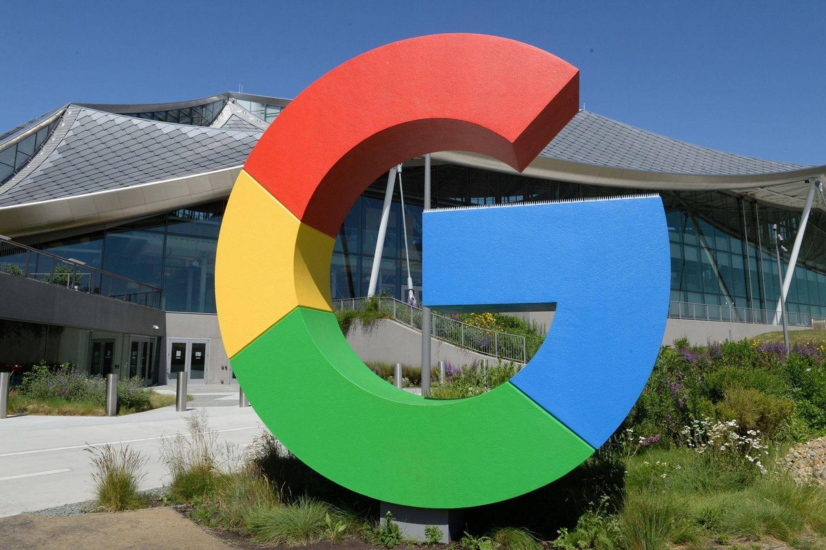 Mountain View | Google greift ChatGPT mit verbessertem KI-Modell an