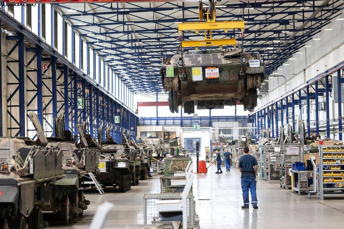 Düsseldorf | Rüstung kann Jobverluste aus Autoindustrie nicht ausgleichen