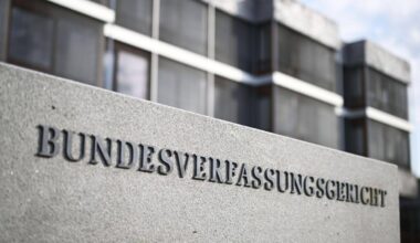 Karlsruhe/Berlin | Karlsruhe rügt Durchsuchung ohne Beschluss bei Abschiebung