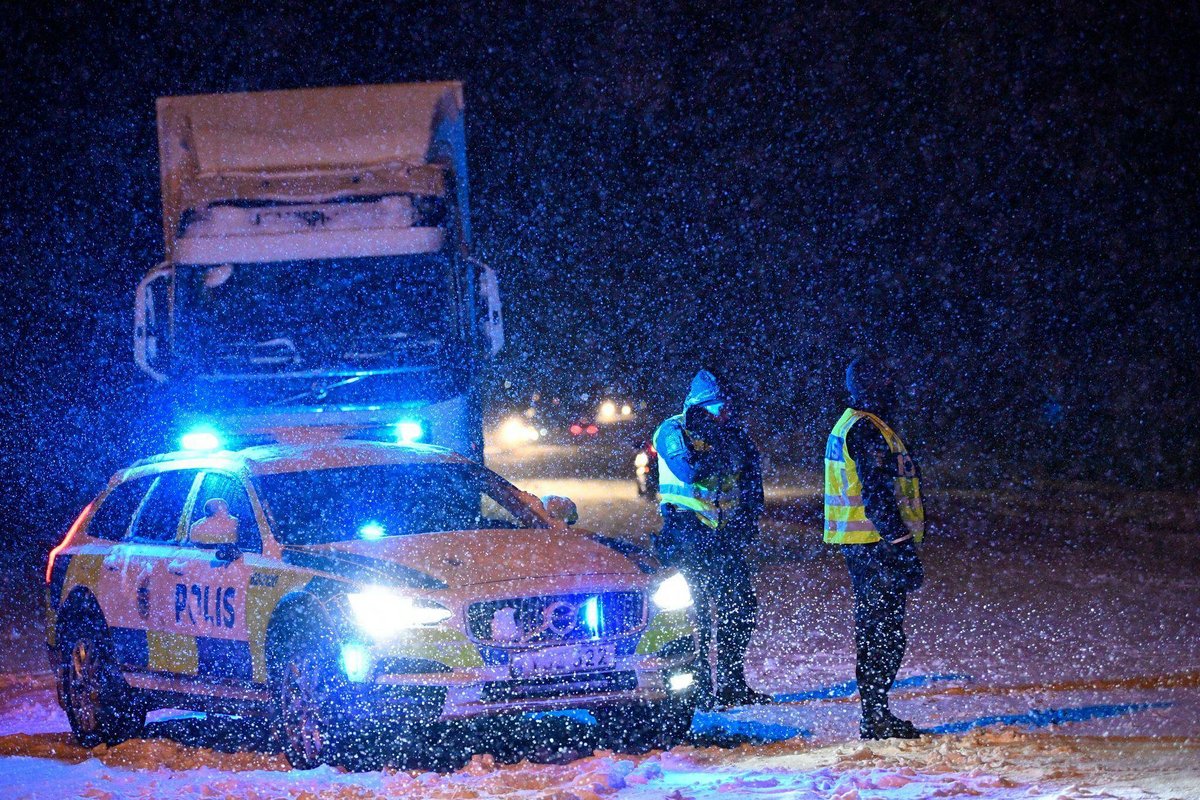 Västerbotten | Busunfall in Schweden - Auch Deutsche Studenten an Bord