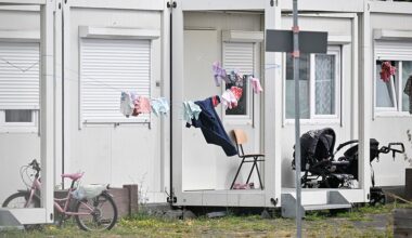 Abschiebung aus Flüchtlingszimmer ist Durchsuchung
