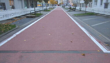 Dortmund setzt ein durchgängiges Veloroutennetz um. Duisburg? Fehlanzeige