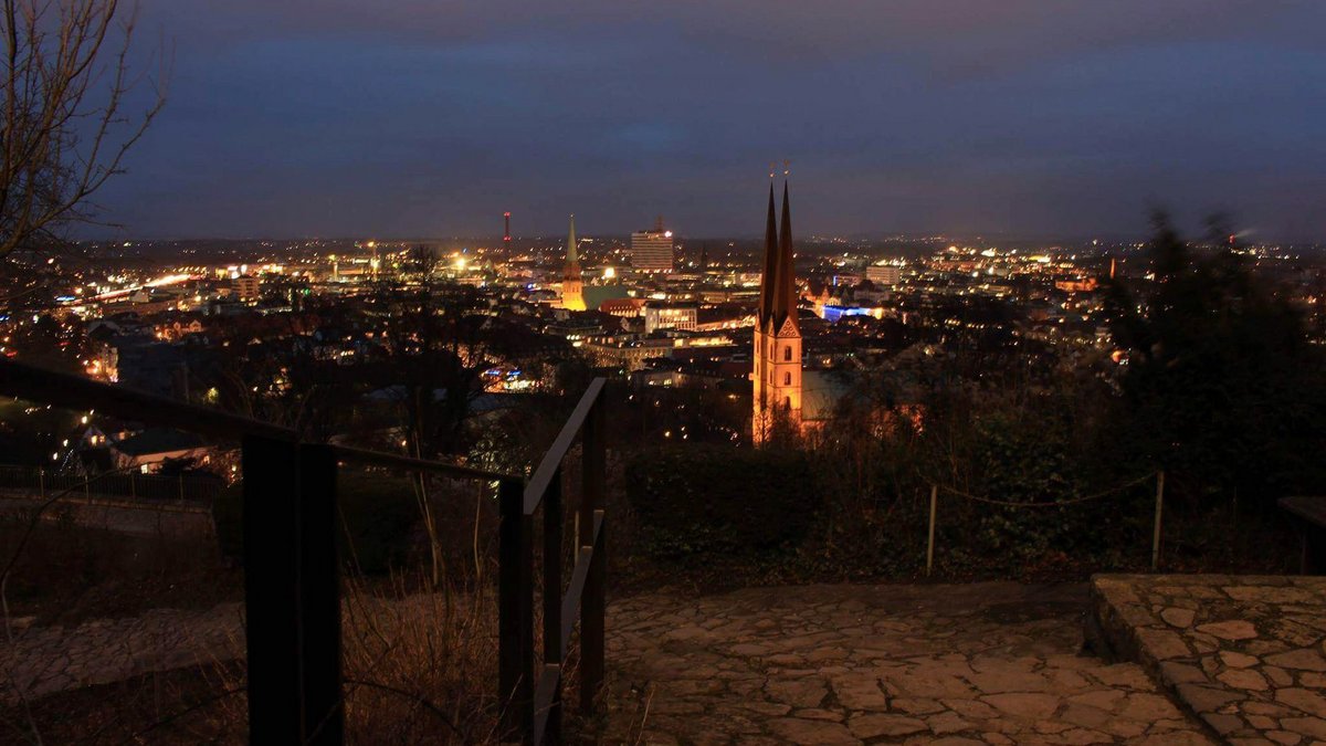 Neue Winterbeleuchtung: Bielefelder Altstadt bekommt LED-Installation