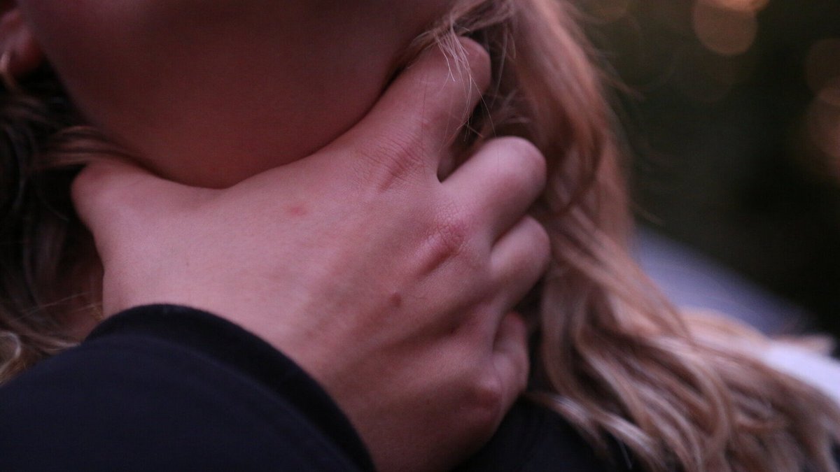 Herford: Klinikmitarbeitende unterstützen Opfer häuslicher Gewalt