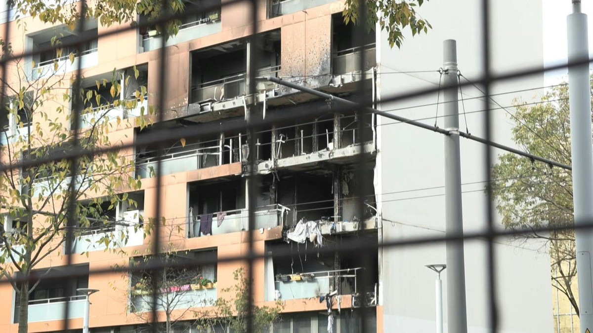 Hausbrand bei Video-Dreh: Rapper in Frankreich festgenommen