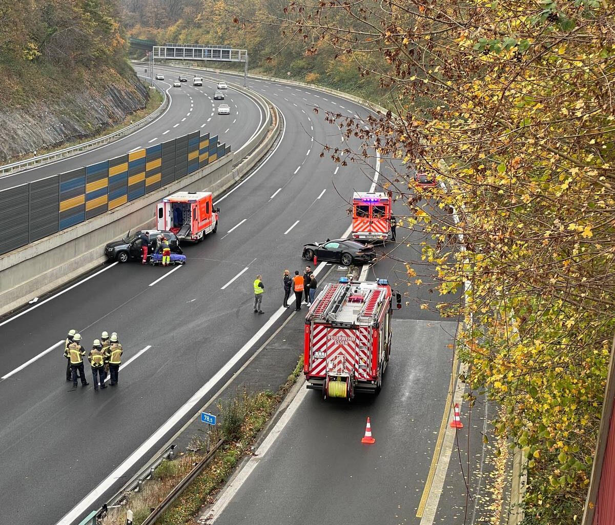 Unfall in Essen - Autobahn mehrere Stunden gesperrt