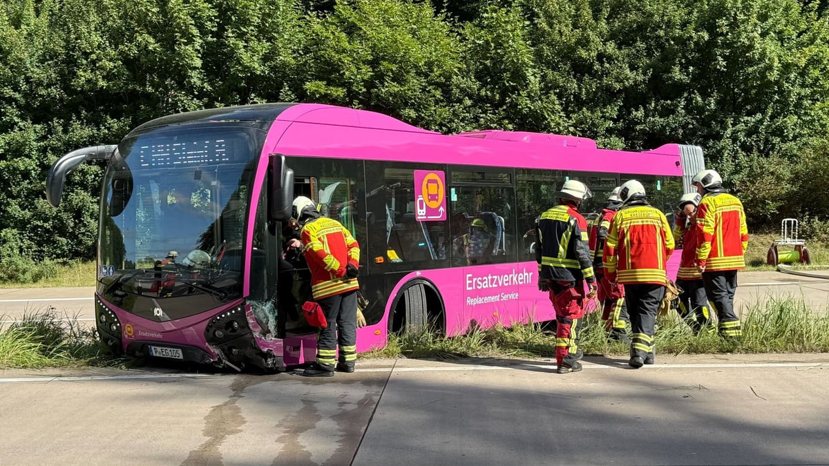 Ersatzbus ungebremst verunglückt: Jetzt gilt dieses Tempolimit