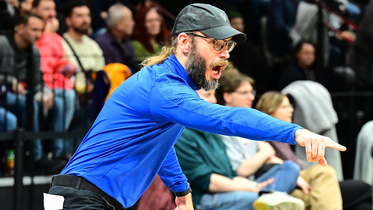 Jena-Trainer sauer: „Gespielt wie eine Altherren-Mannschaft“ | Sportmix