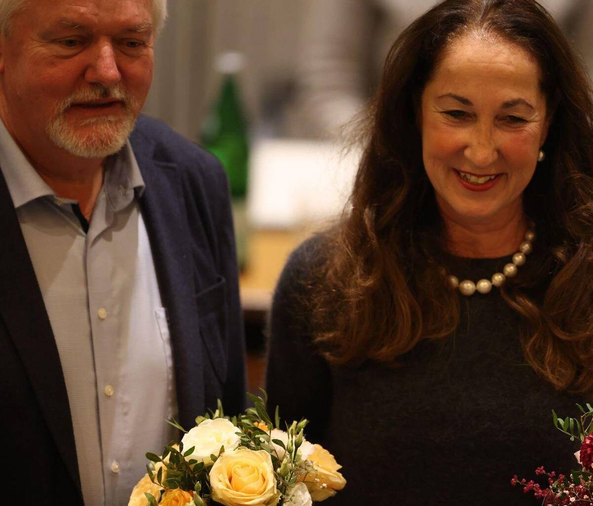 Bürgermeisterin nach Messerattacke: Kompass nicht verlieren