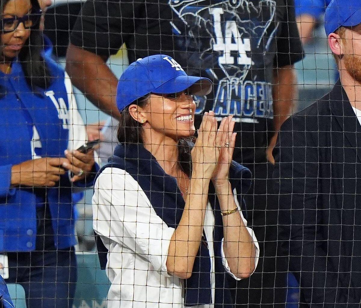 «Unter Zwang»: Harry entschuldigt sich für Dodgers-Basecap