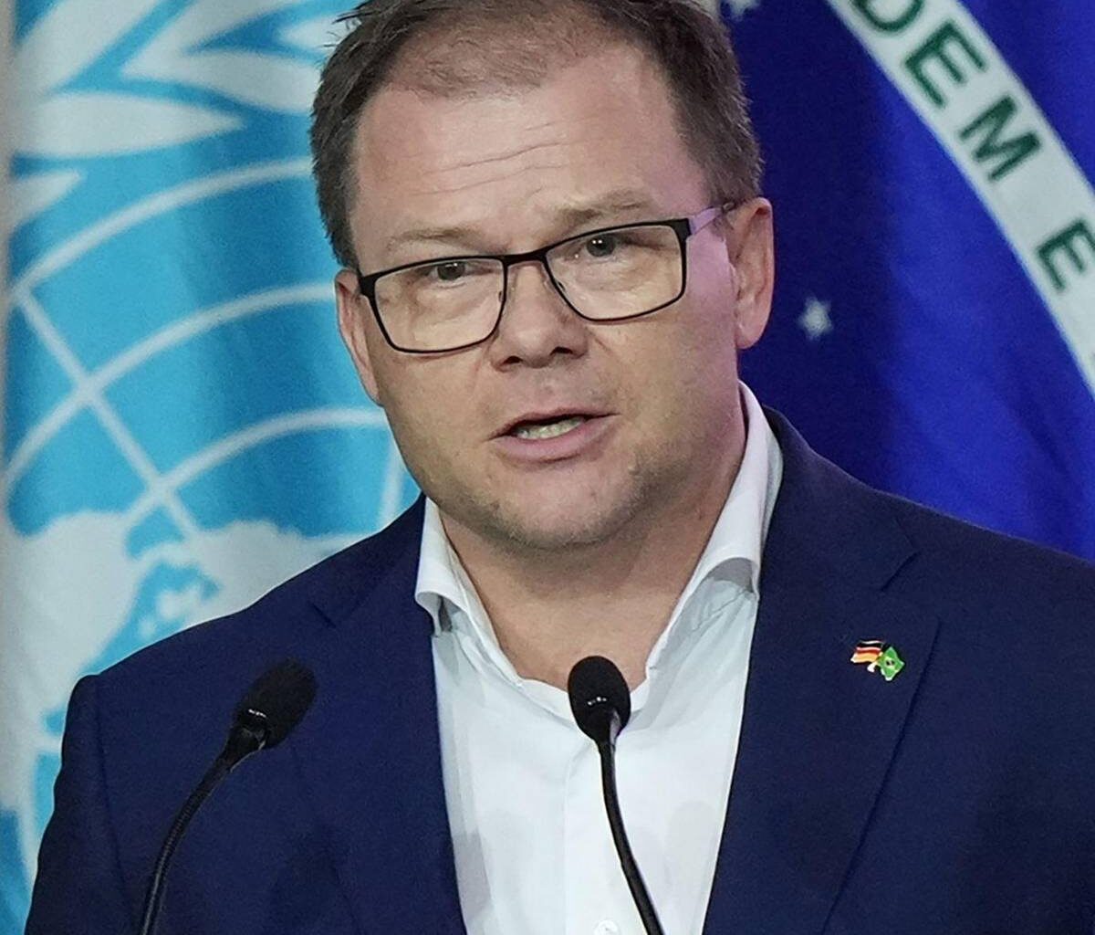 Deutschland will Fahrplan für Abkehr von Öl, Gas und Kohle