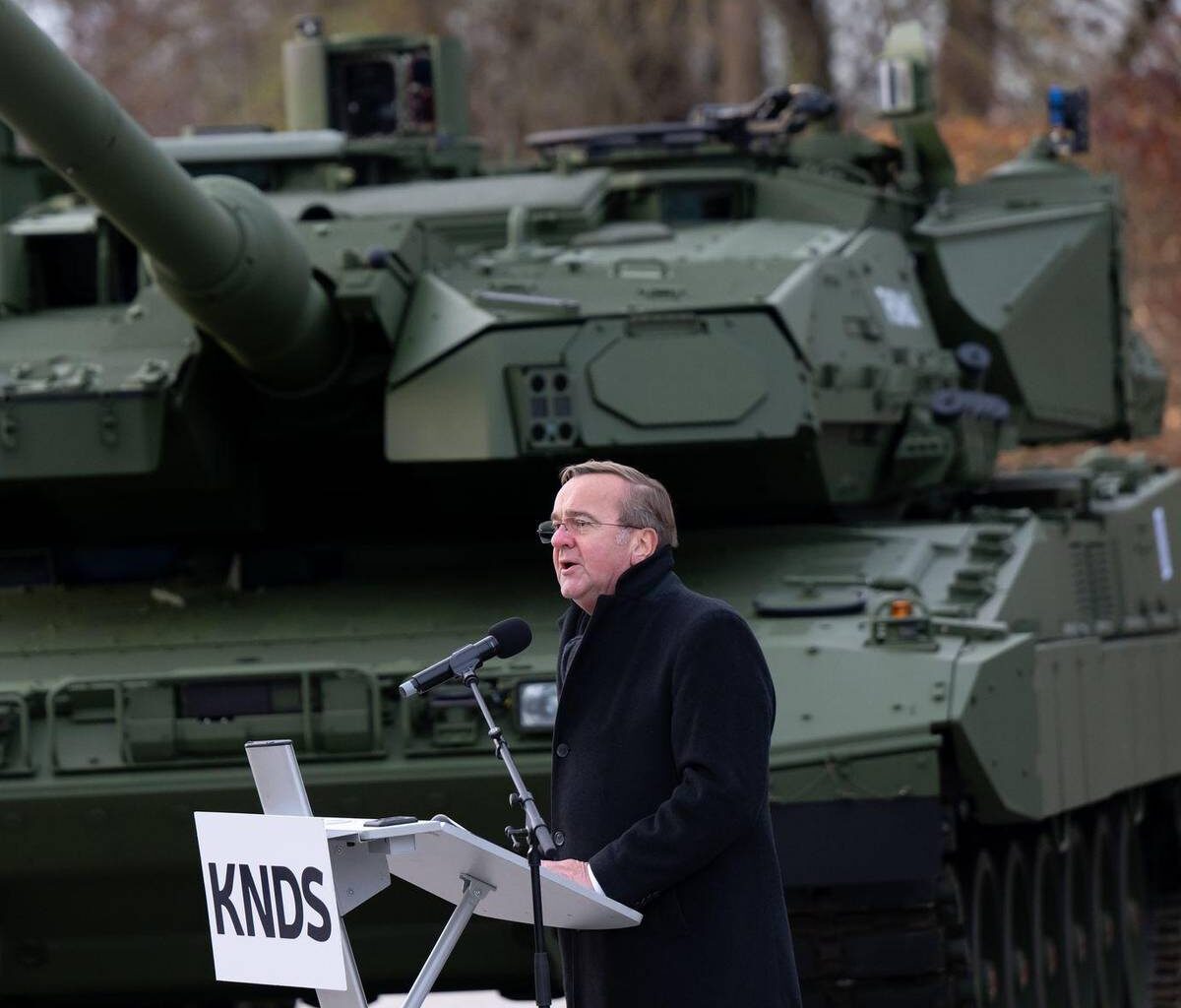 Knapp 200 neue Leopard-Panzer für die Bundeswehr