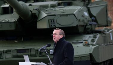 Knapp 200 neue Leopard-Panzer für die Bundeswehr