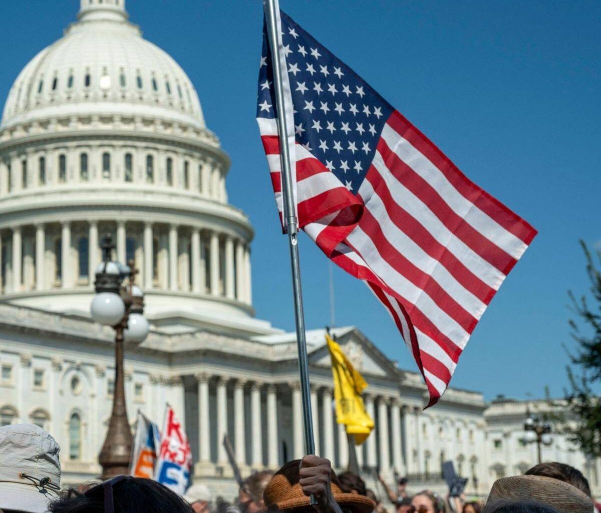 Trump unterschreibt Gesetz zur Freigabe von Epstein-Akten