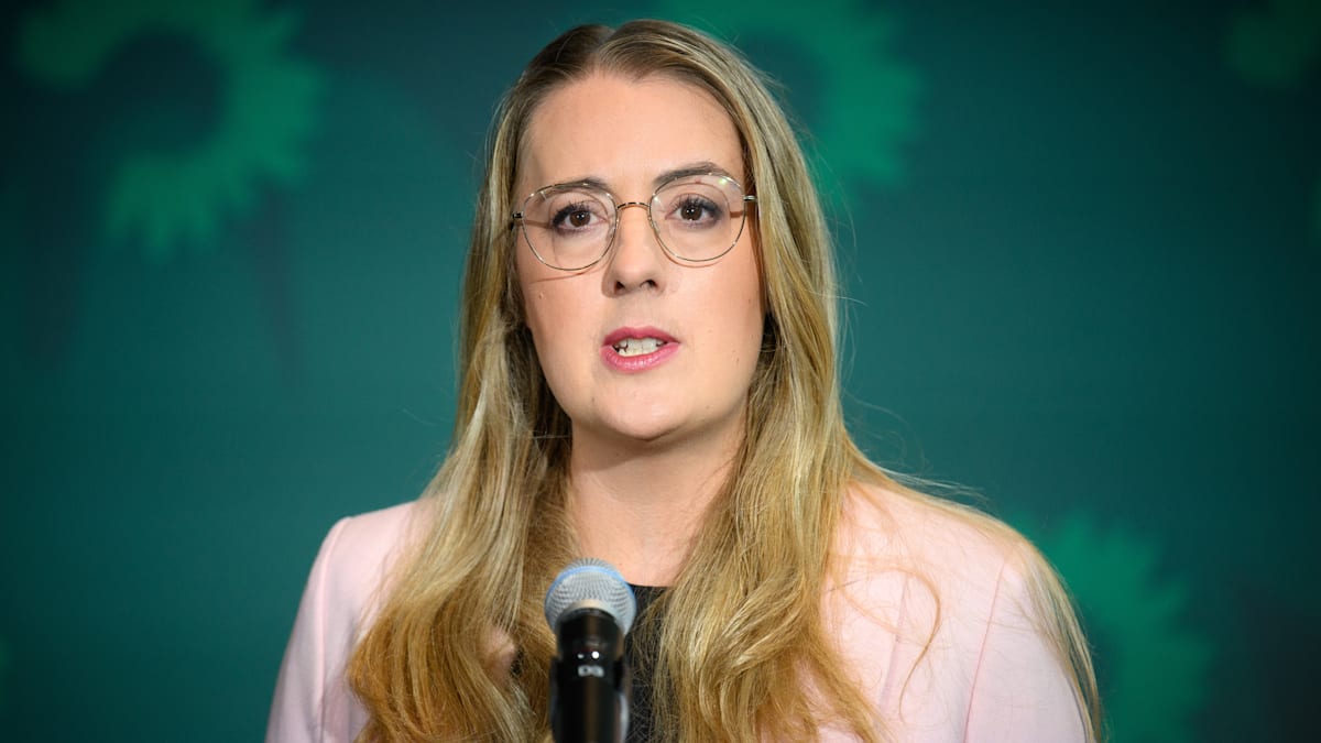 Milliardenschulden: Grüne werfen Merz Verschwendung von Sondervermögen vor