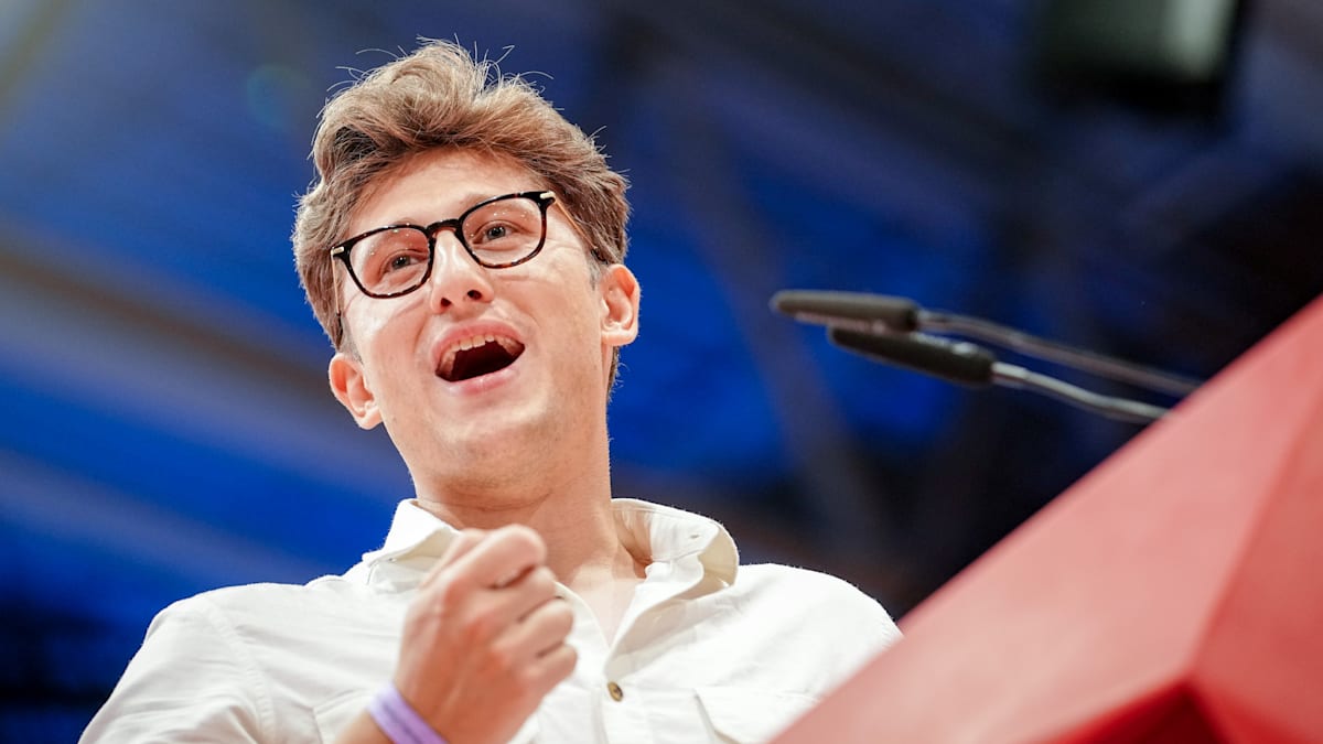 Philipp Türmer: „Friedrich Merz sollte ein bisschen mehr Haftbefehl hören“, empfiehlt der Juso-Chef