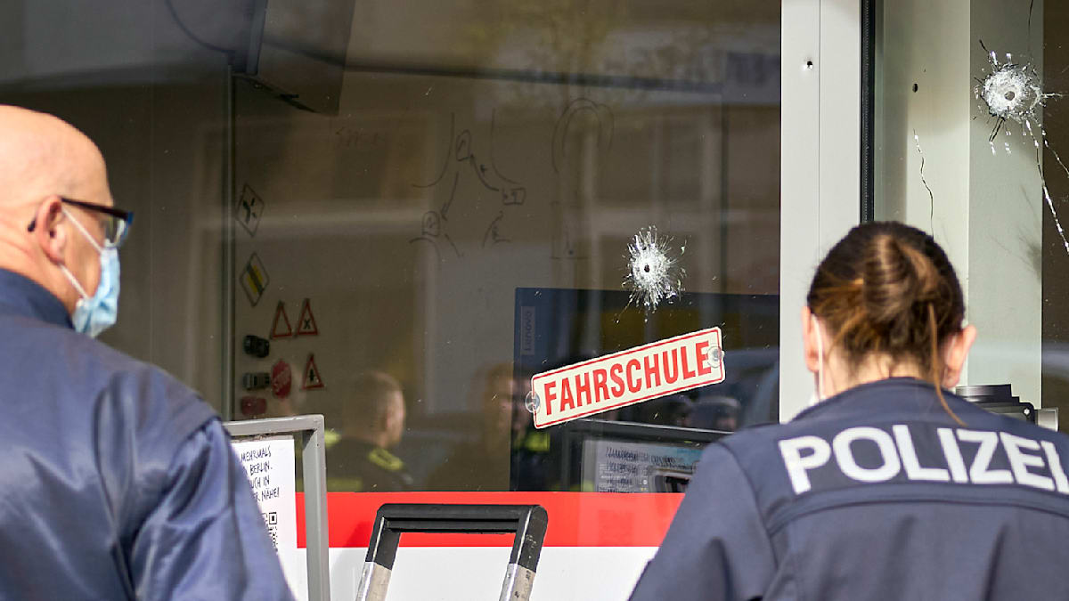 Gewaltserie in Berlin: Vierter Angriff in wenigen Wochen – Wieder Schüsse auf Fahrschule