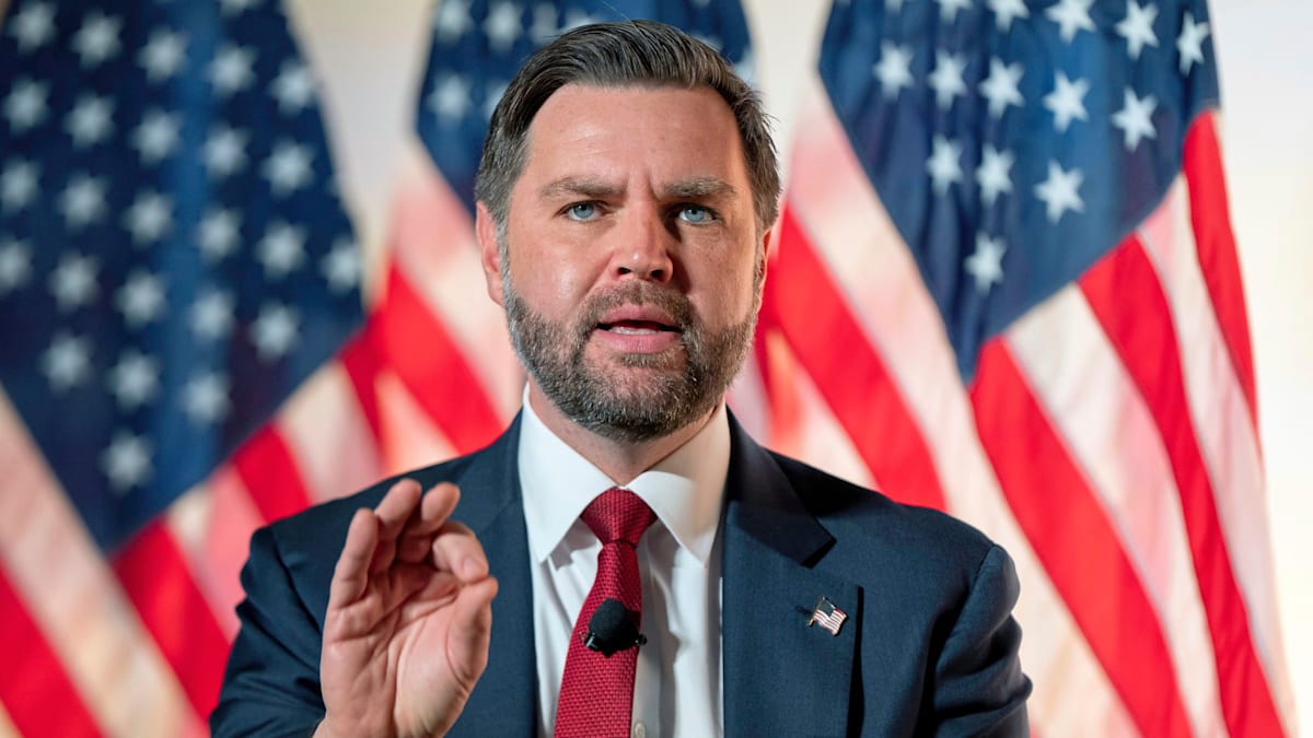 Streit um Ukraine-Krieg: J.D. Vance geht auf Parteikollegen los – „Das widert mich an“