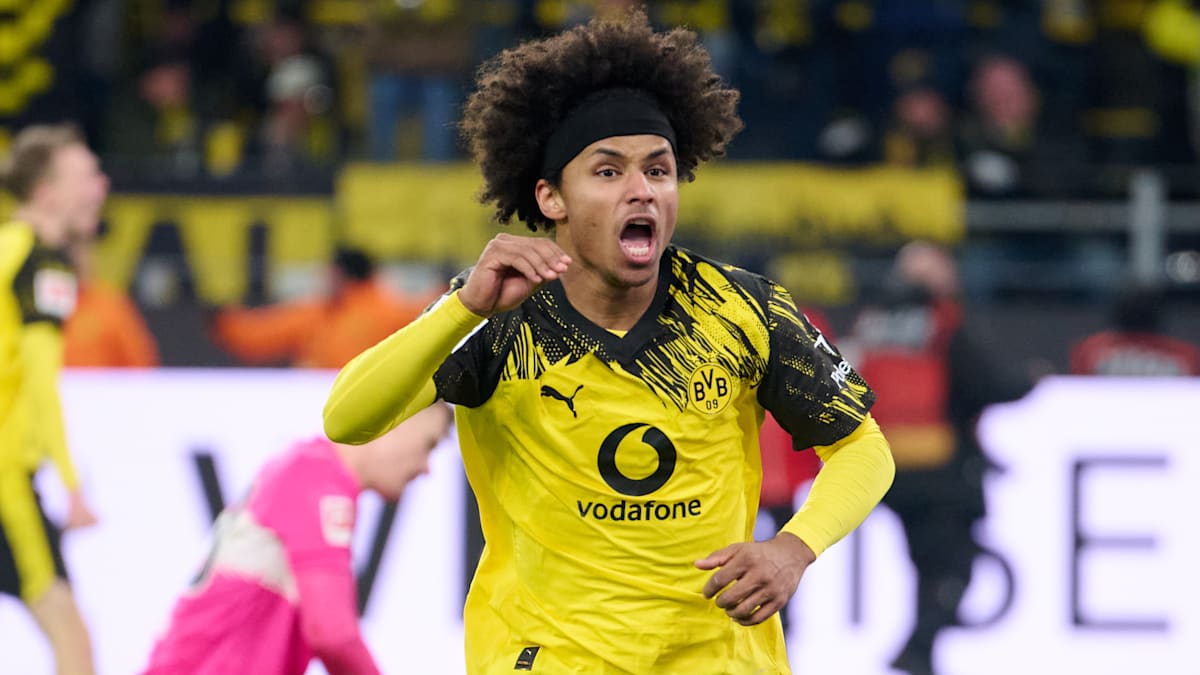 Borussia Dortmund: Adeyemis Geste nach Tor gegen VfB Stuttgart – lass Sie doch reden?