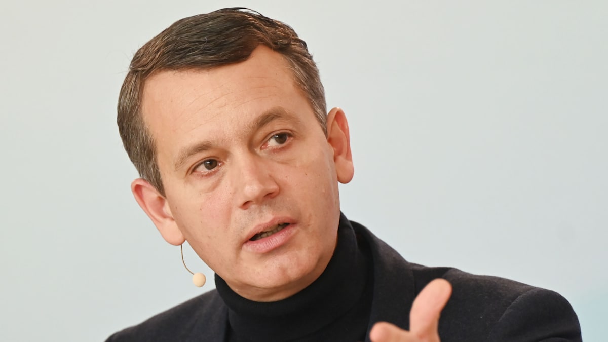 „Brandmauer“-Debatte: Europa-Park-Gründer und dm sprechen sich gegen Gesprächsverbot mit AfD-Wählern aus