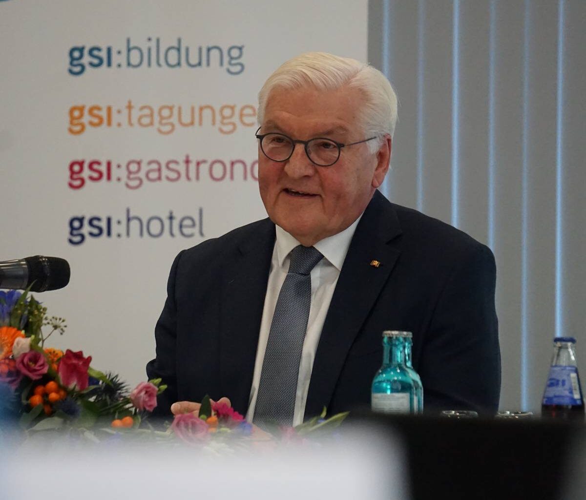 Bonn: Bundespräsident Steinmeier zu Besuch